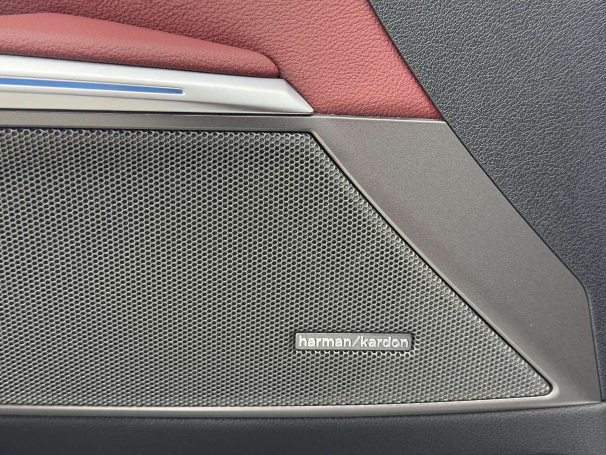 BMW i3 2024 car image #5