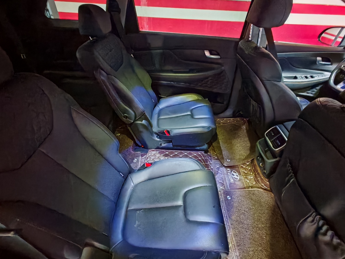 Hyundai Santa Fe 2019 #5 Hyundai Santa Fe 2019 car image #5