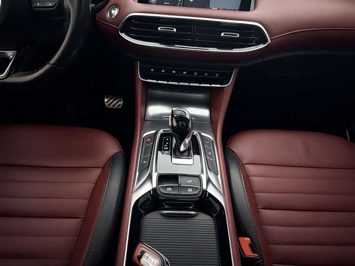 MG HS 2019 car image #5