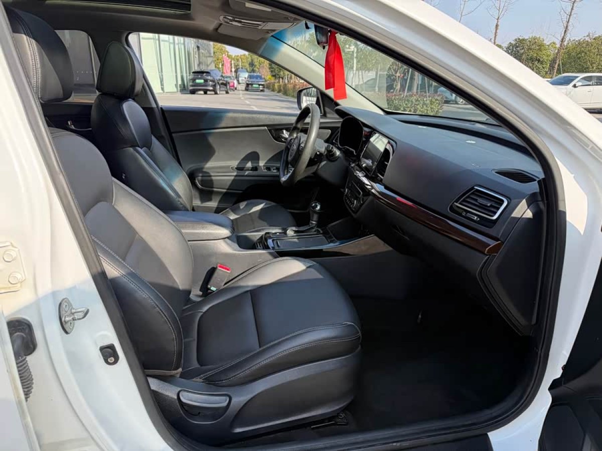 起亚 起亚K4 2016 汽车图片 #5