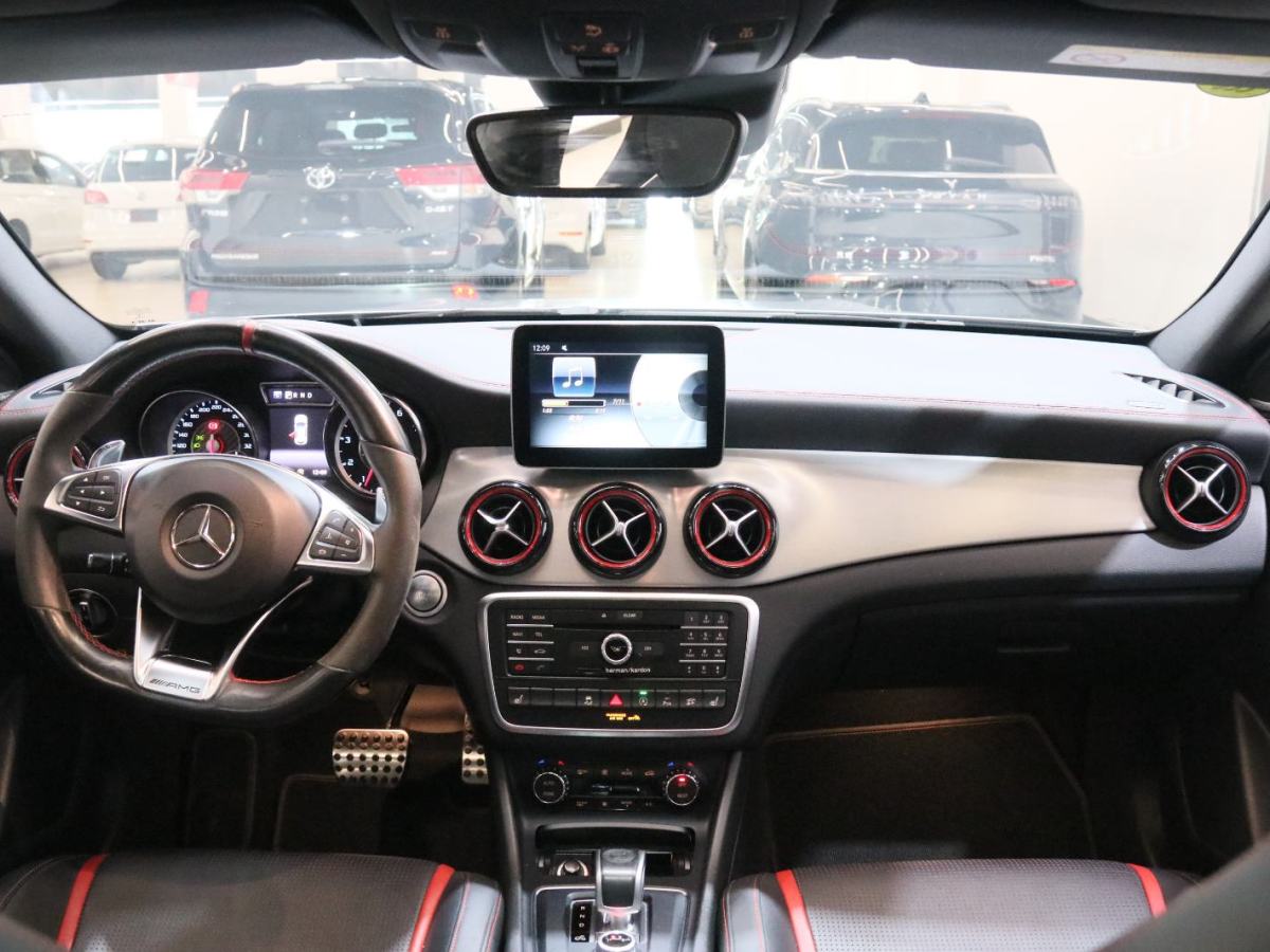 Mercedes-Benz GLA AMG 2016 car image #5