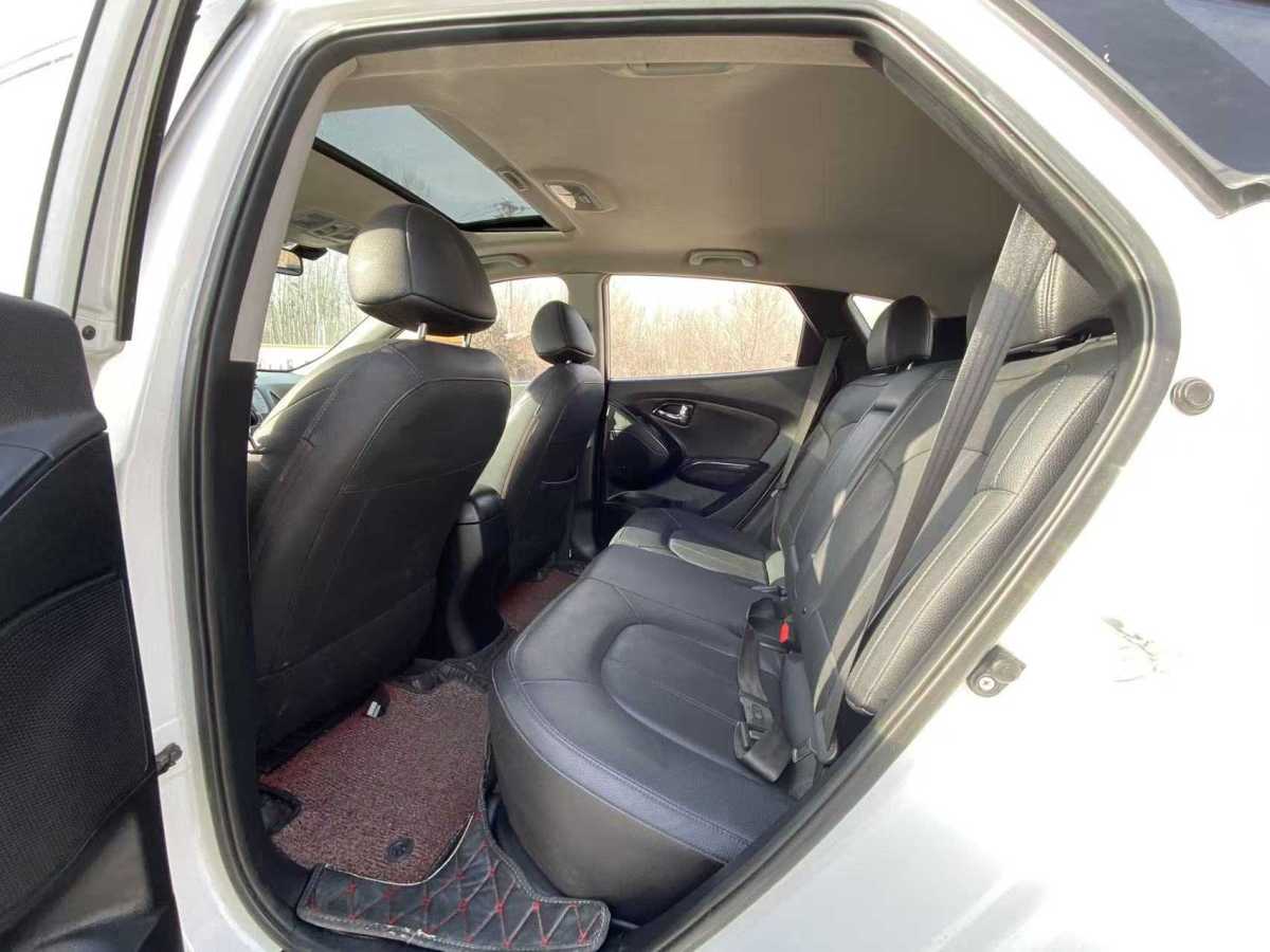 Hyundai ix35 2014 #5 Hyundai ix35 2014 صورة سيارة #5