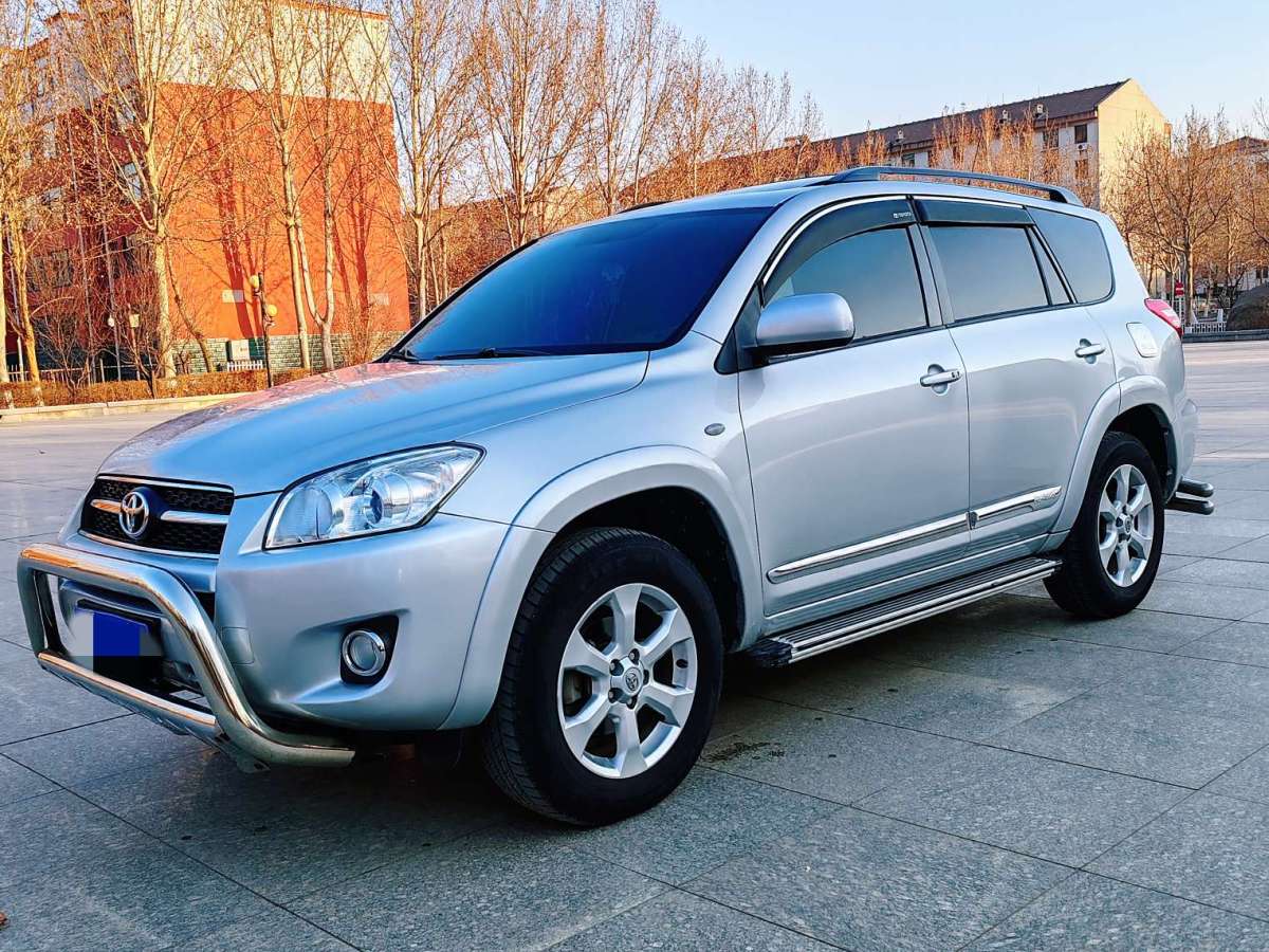 Toyota RAV4 2009 car image #5