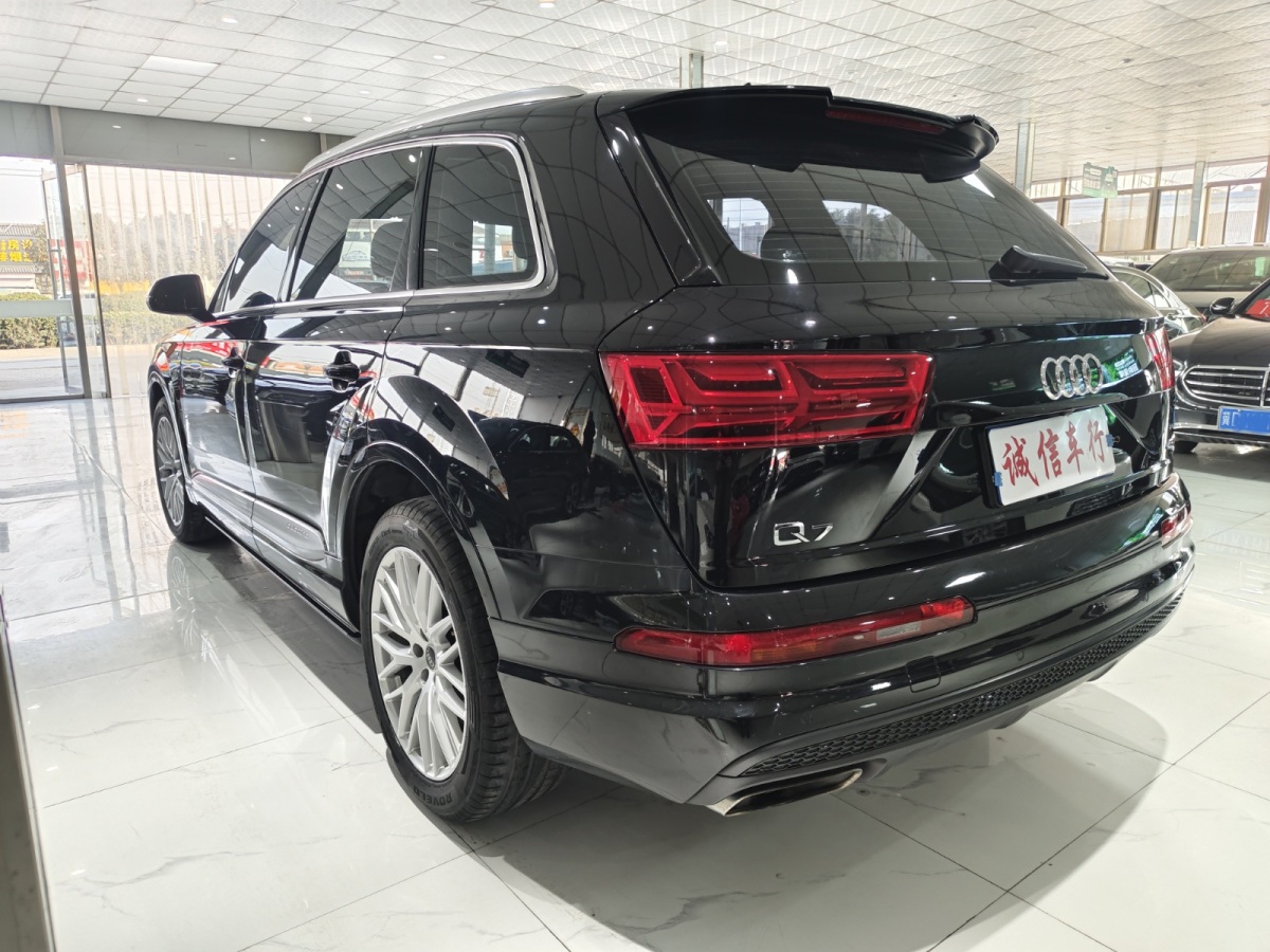 Audi Q7 2018 #5 Audi Q7 2018 car image #5