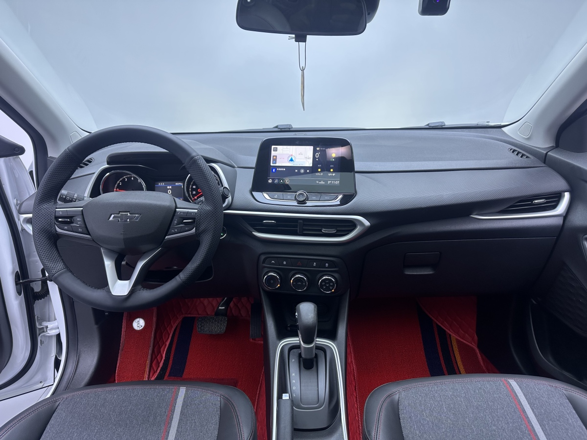 Chevrolet Tracker 2020 immagine di auto #5