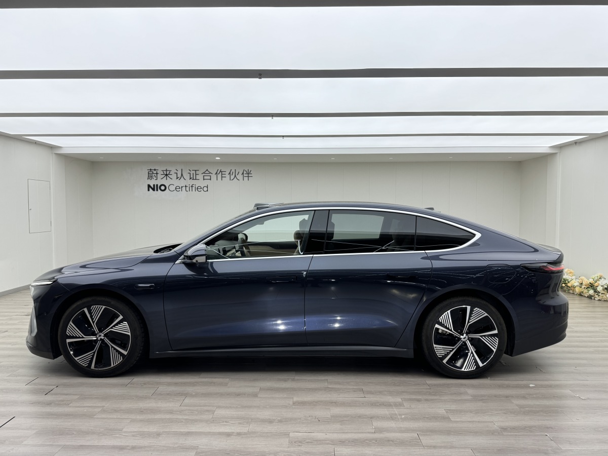 NIO ET7 2024 car image #5