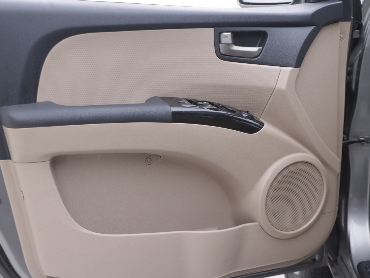 Kia Sportage 2013 car image #5