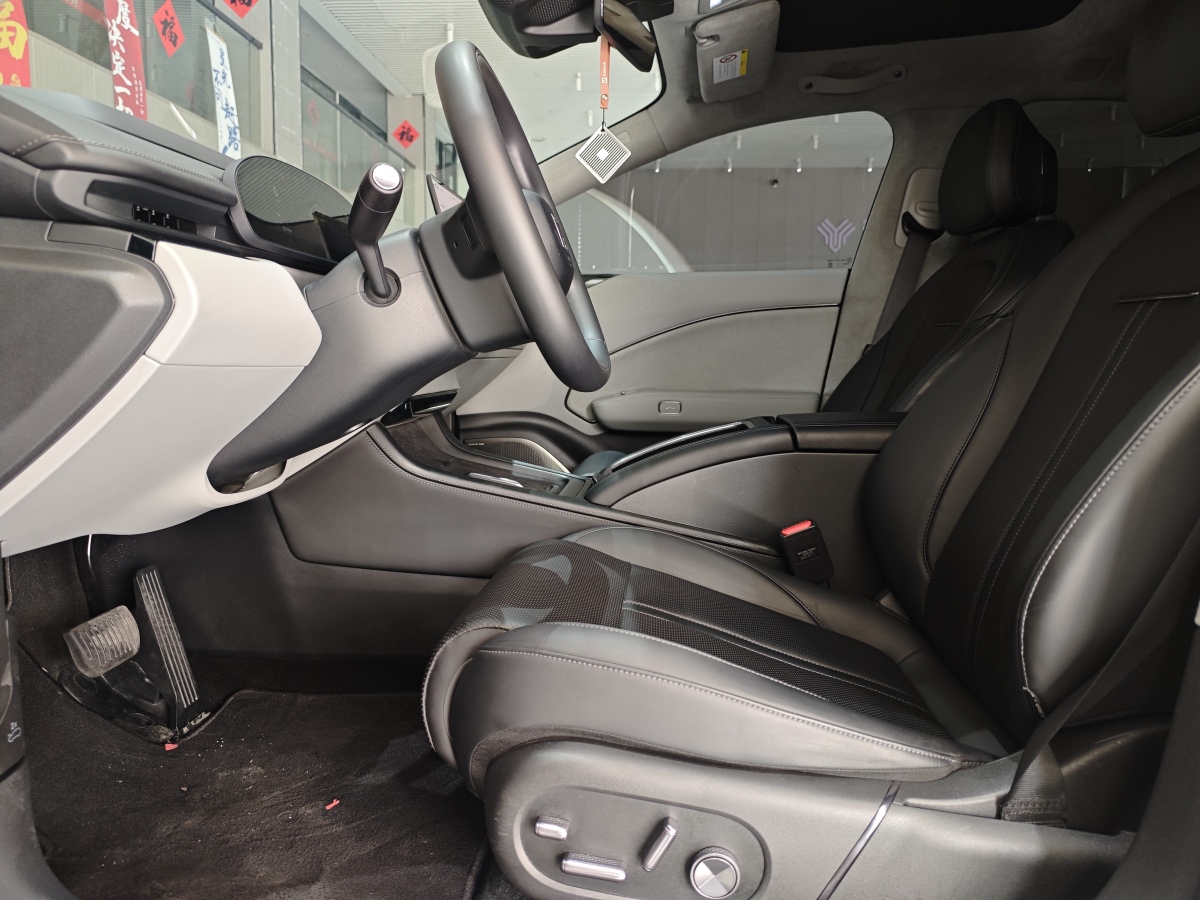 极氪 极氪007 2024 汽车图片 #5