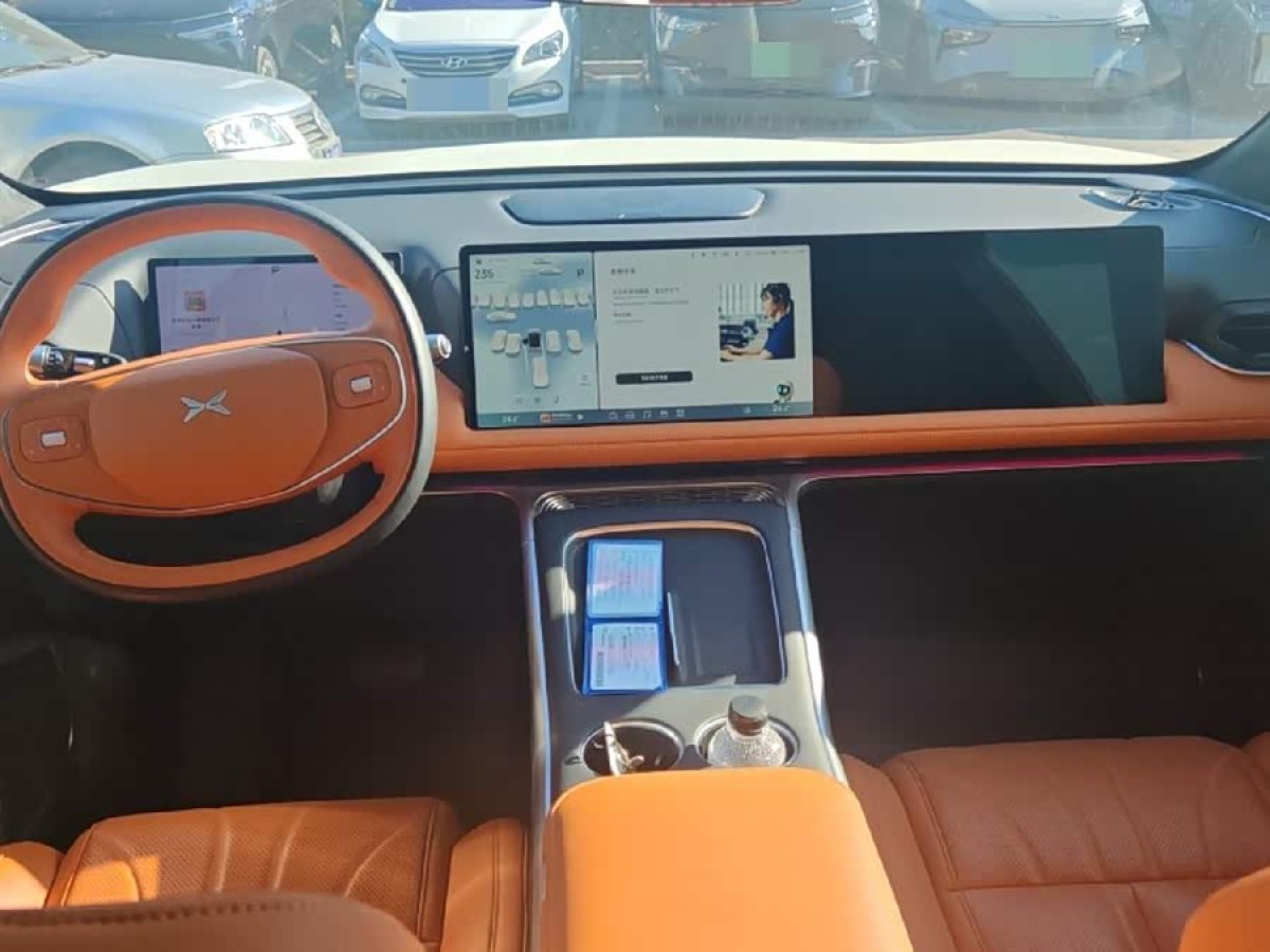 Xpeng G9 2025 #5 Xpeng G9 2025 car image #5