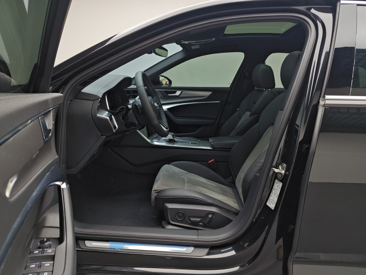 Audi 2020 car image #5