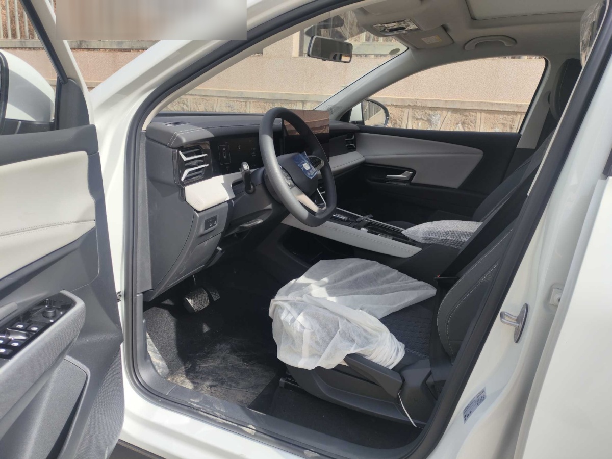 Ford VS5 2026 car image #5