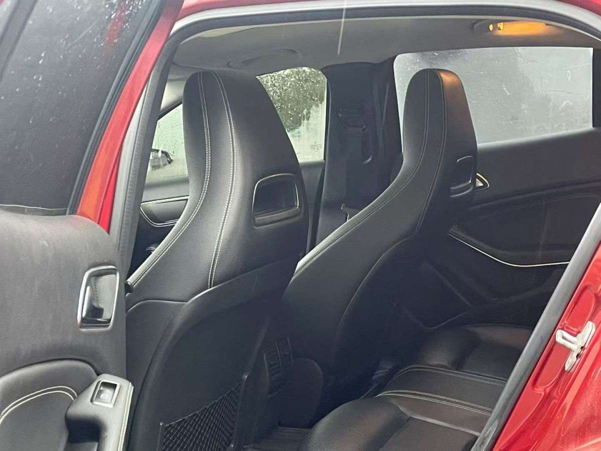 Mercedes-Benz 2018 car image #5