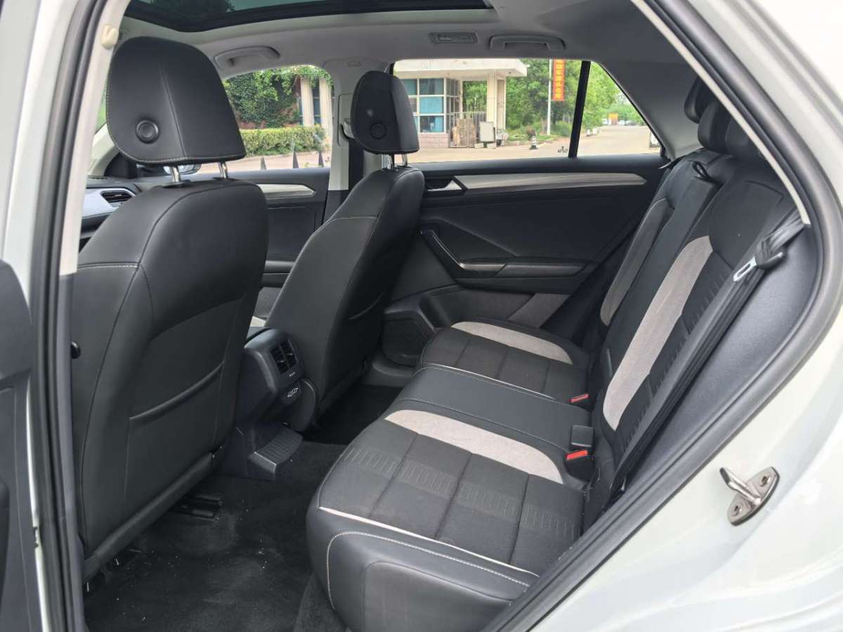 Volkswagen T-Roc 2023 #5 Volkswagen T-Roc 2023 immagine di auto #5