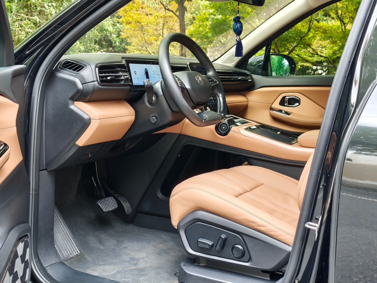 蔚来 蔚来ES8 2019 汽车图片 #5