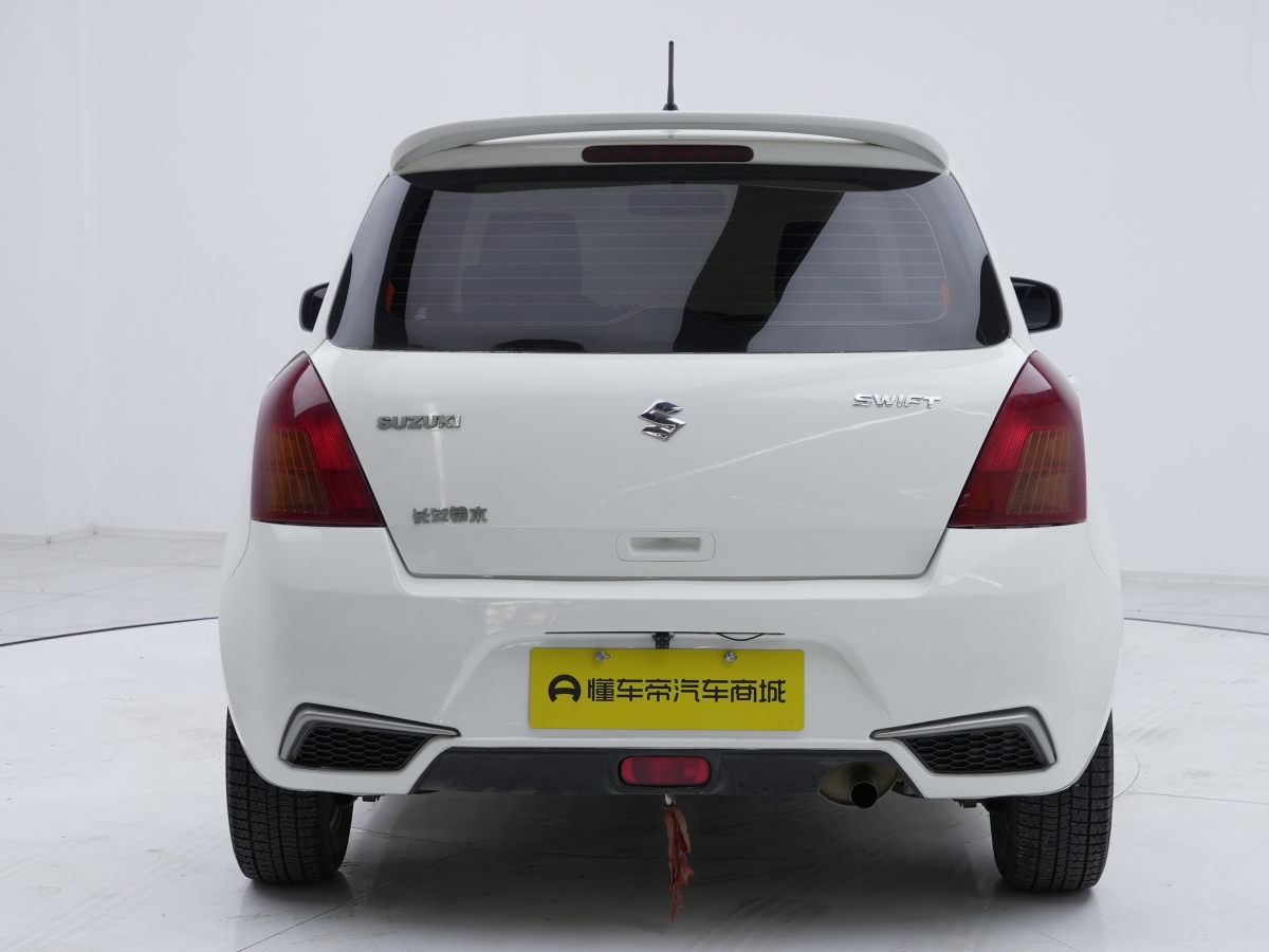 Suzuki Swift 2014 car image #5