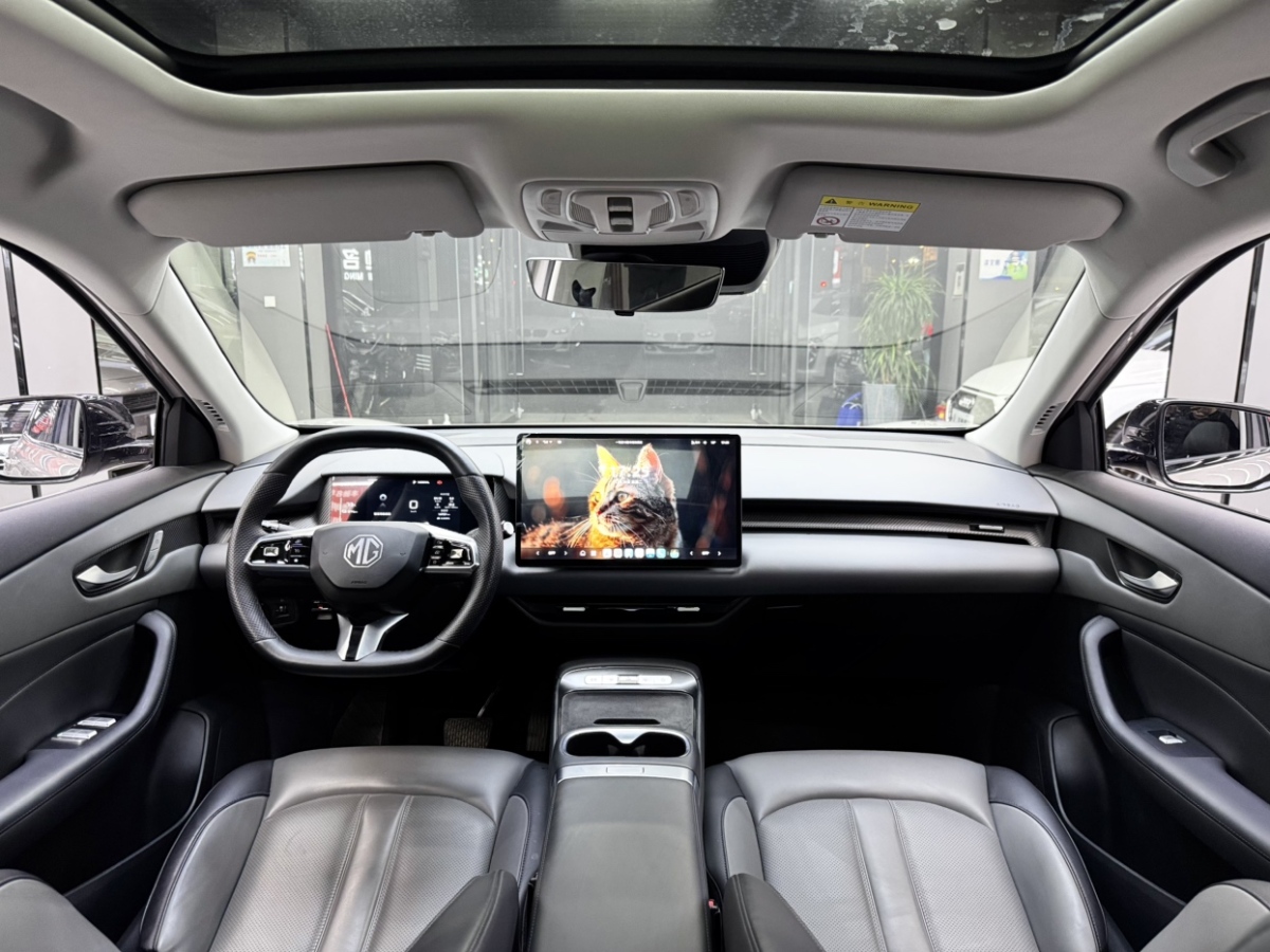 MG ES5 2025 car image #5