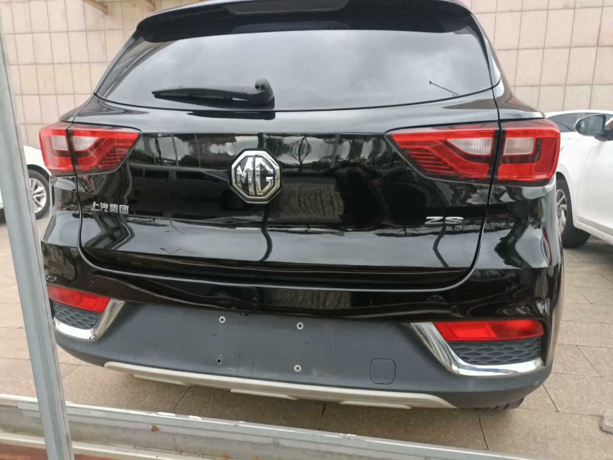 MG ZS 2017 #5 MG ZS 2017 car image #5