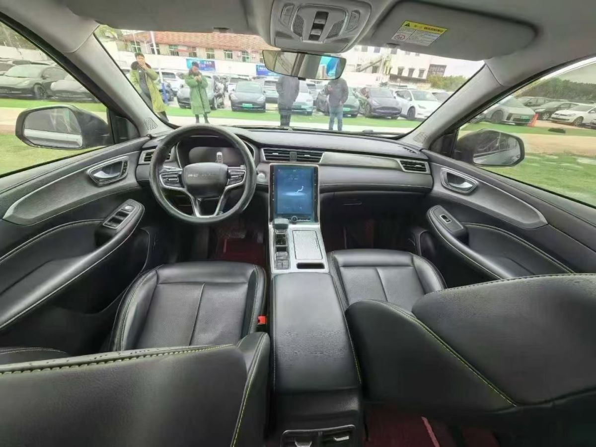 Roewe RX5 New Energy 2020 изображение автомобиля #5