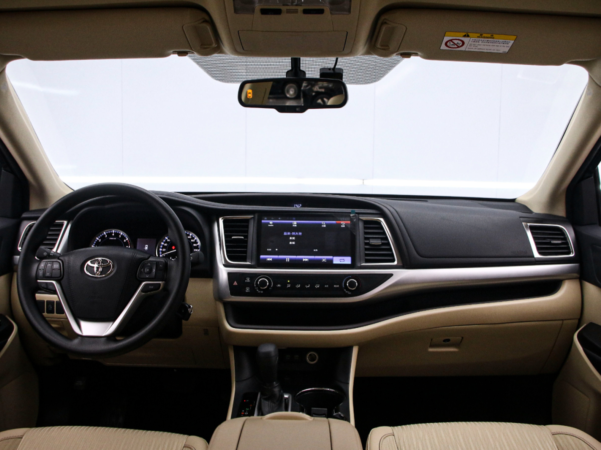 Toyota Highlander 2019 car image #5