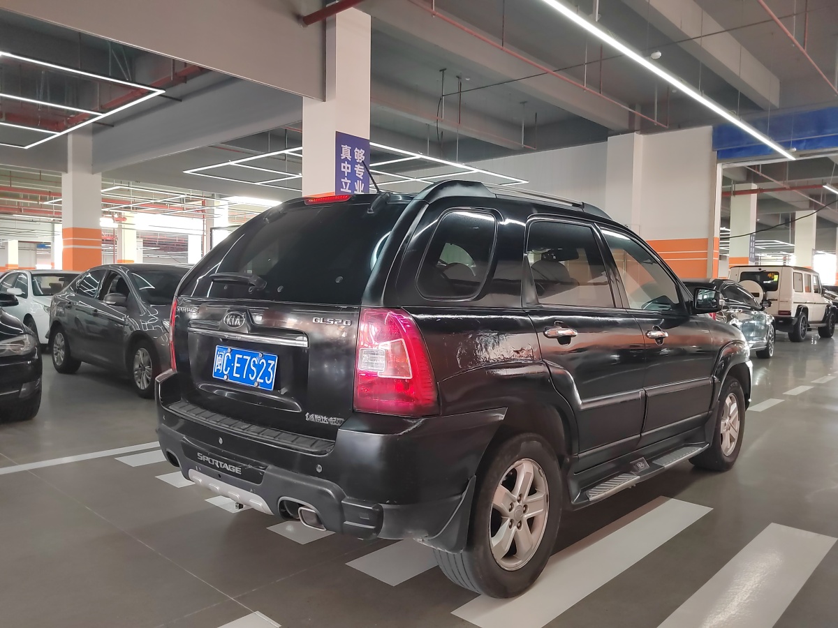 Kia Sportage 2010 immagine di auto #5