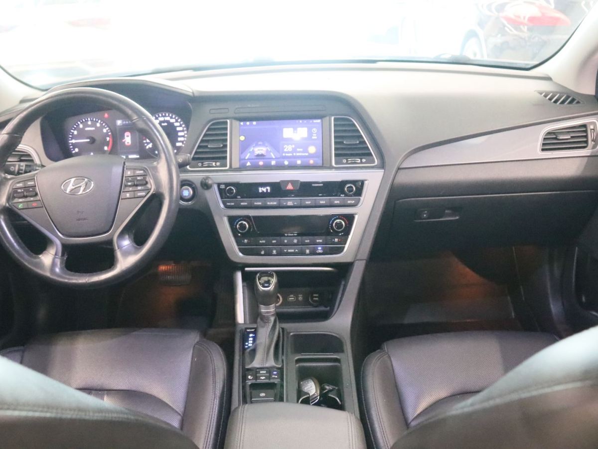 Hyundai Sonata 2015 immagine di auto #5