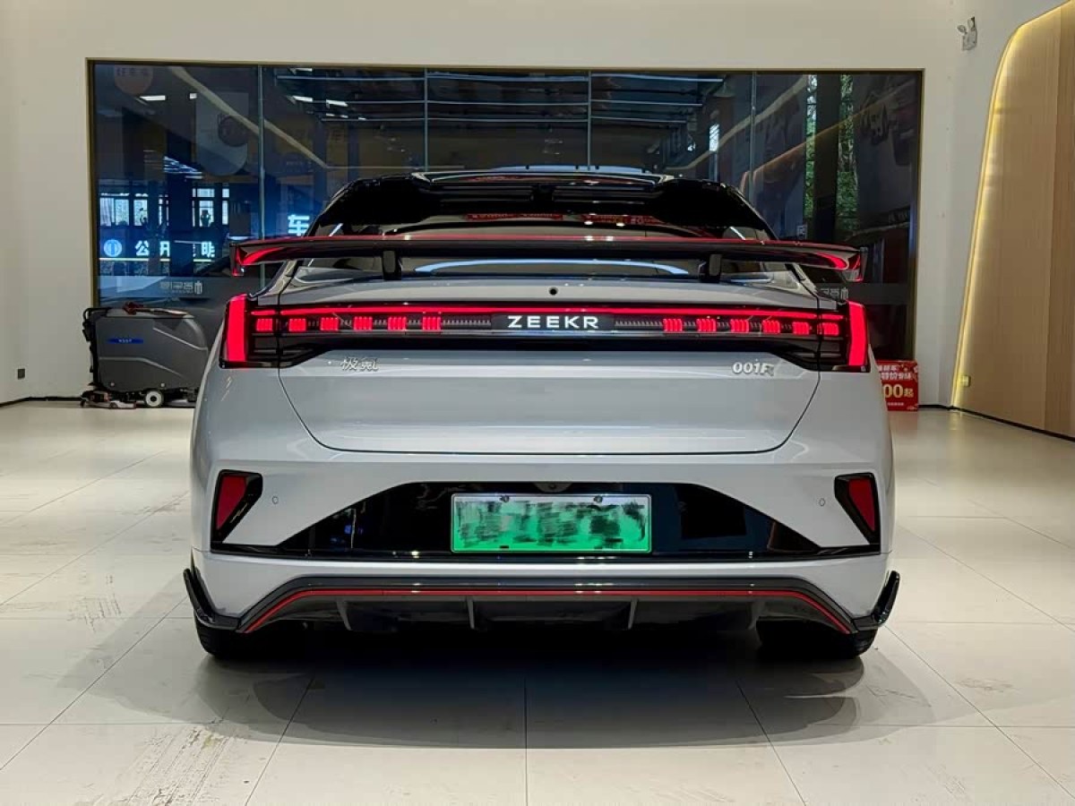 极氪 极氪001 FR 2024 汽车图片 #5
