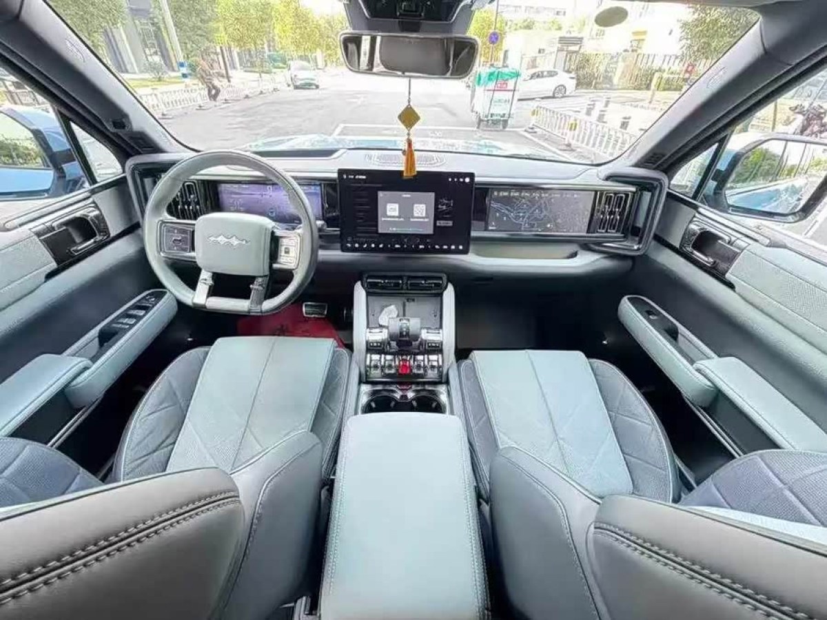 FangChengBao Leopard 5 2024 صورة سيارة #5