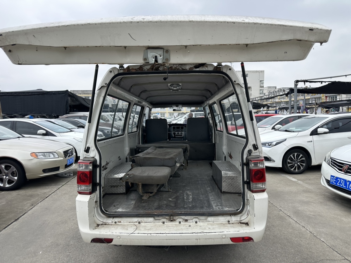 Soueast Delica 2013 car image #5