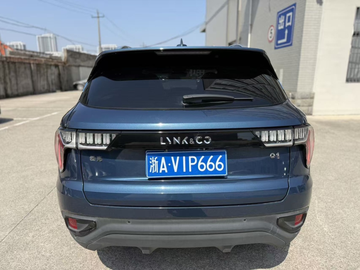 Lynk & Co 01 2019 #5 Lynk & Co 01 2019 car image #5