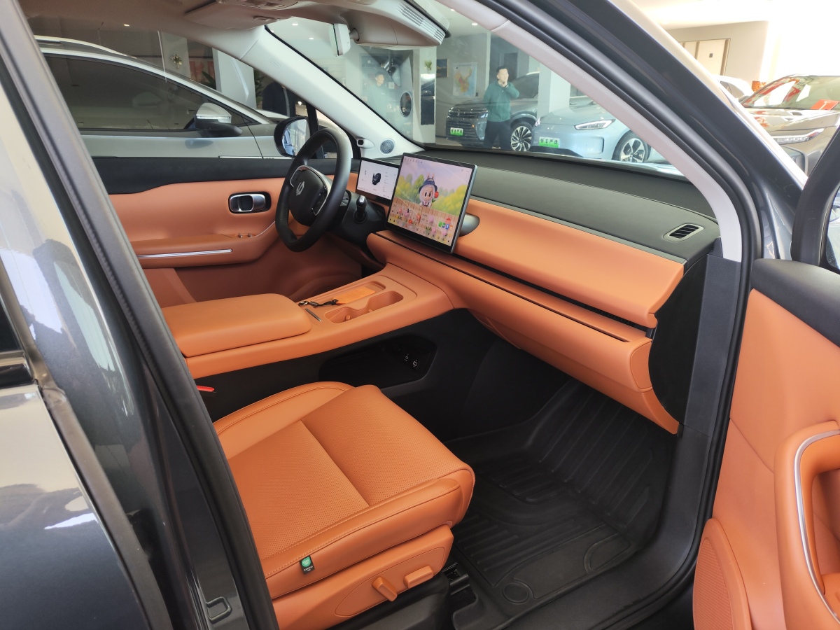 Leapmotor C16 2024 car image #5