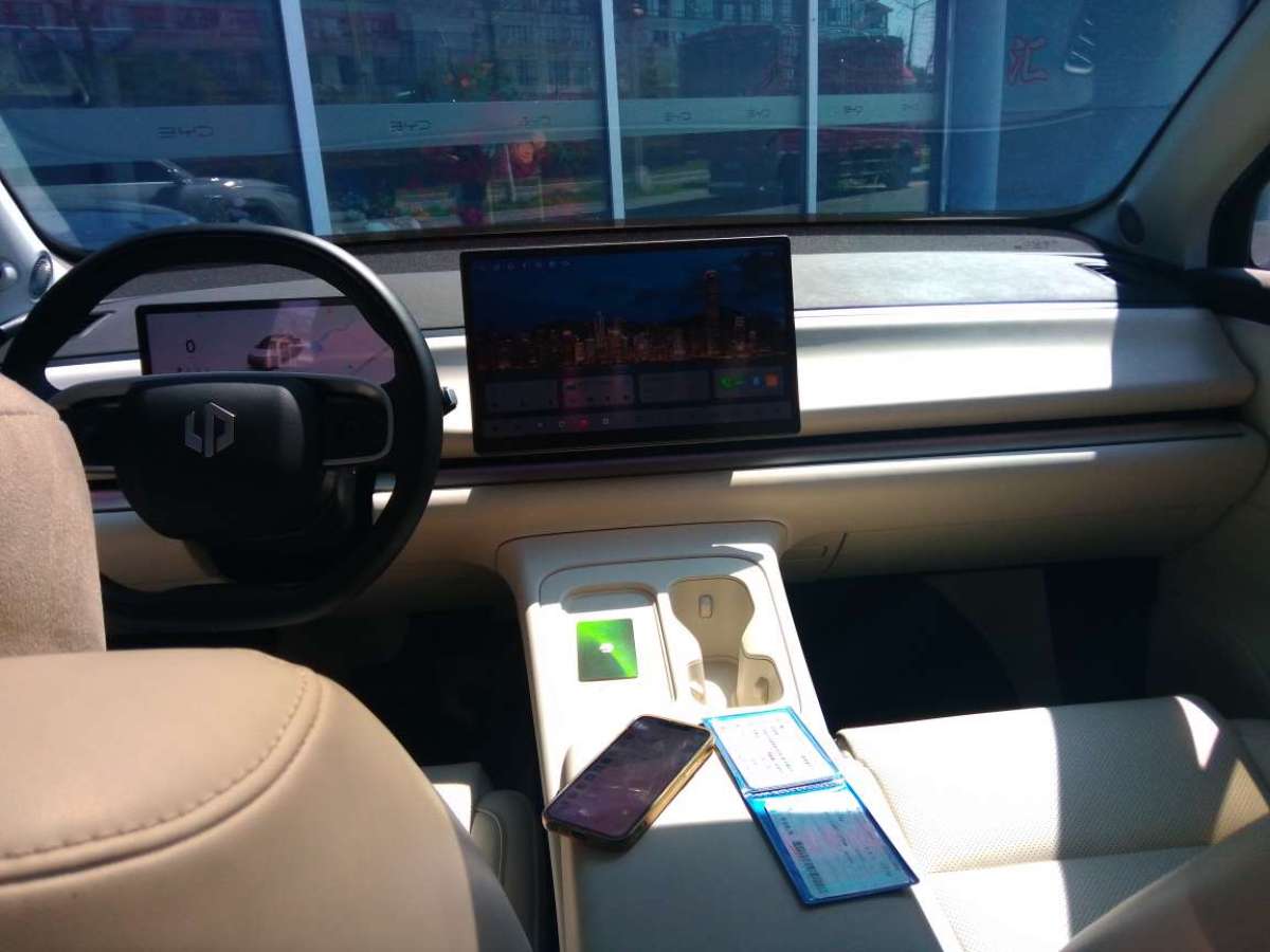 零跑汽车 零跑C16 2025 汽车图片 #5