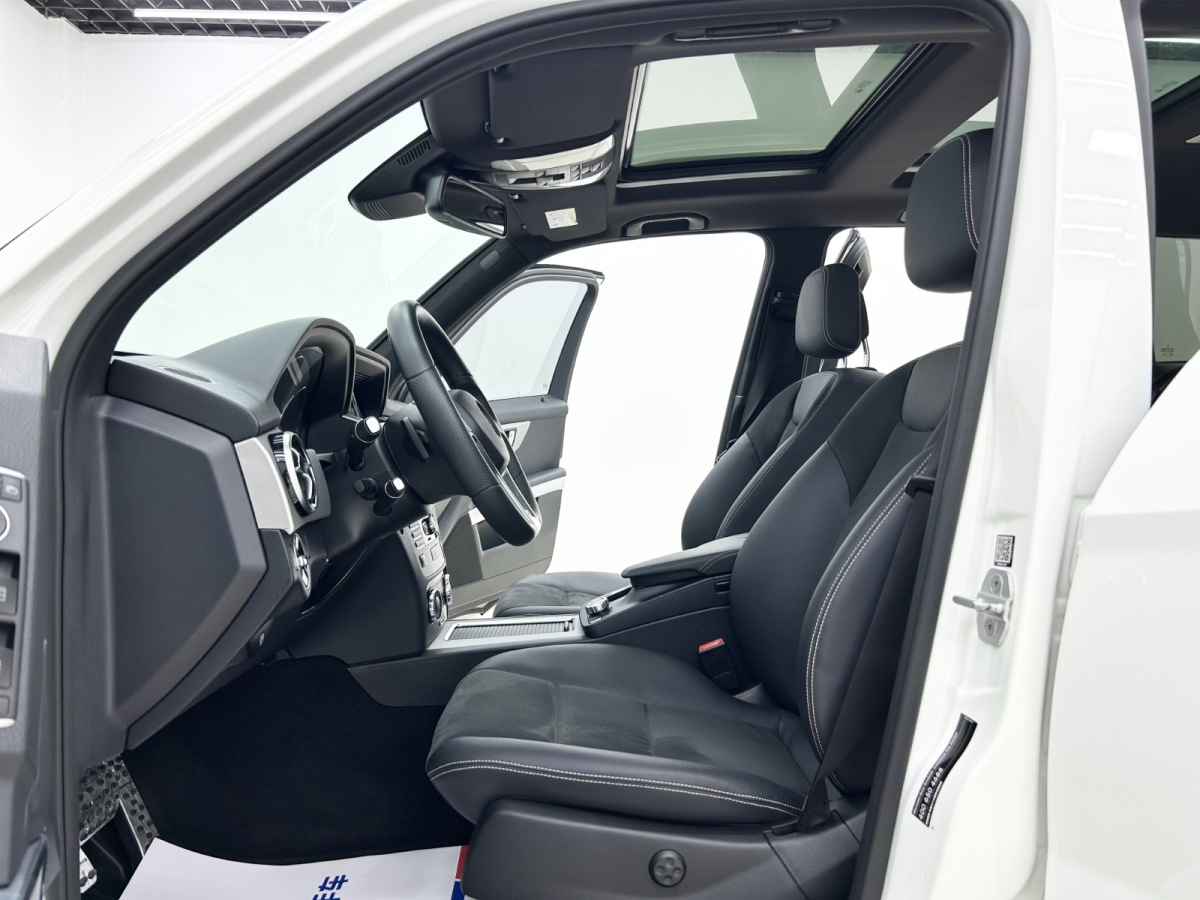 Mercedes-Benz GLK Class 2016 car image #5