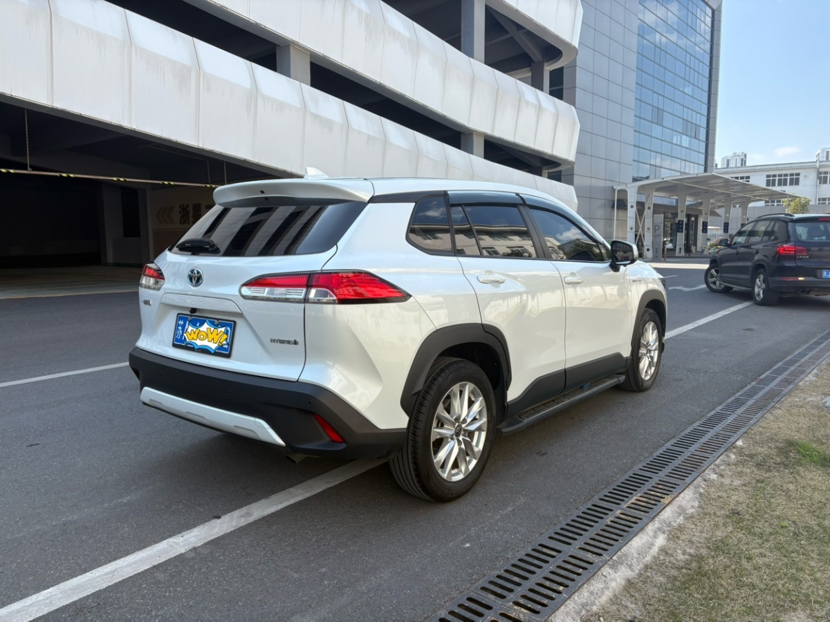 Toyota Corolla Cross 2024 car image #5