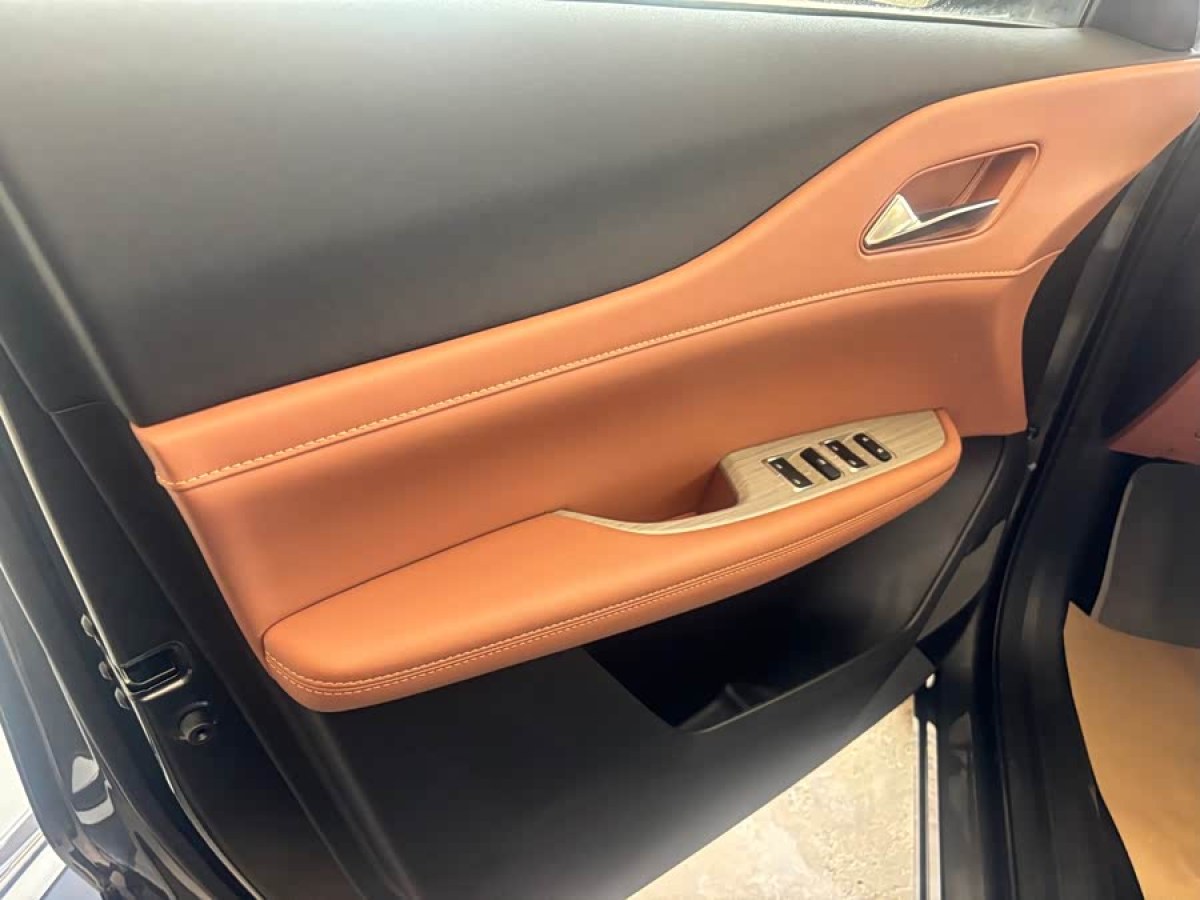 Changan UNI-Z PHEV 2025 car image #5