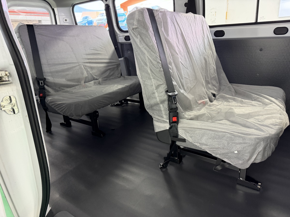 Wuling Yangguang 2026 изображение автомобиля #5