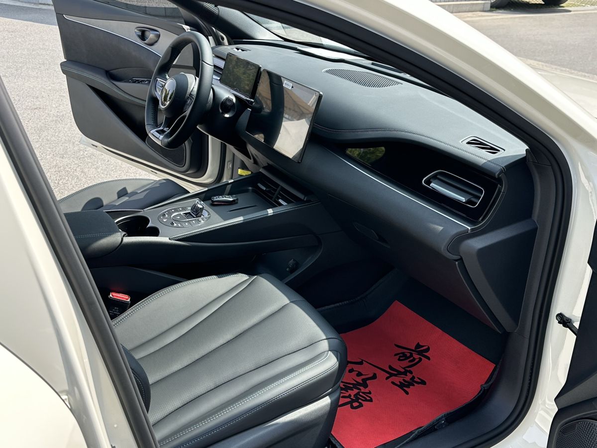 BYD Seal 06 DM-i 2025 car image #5