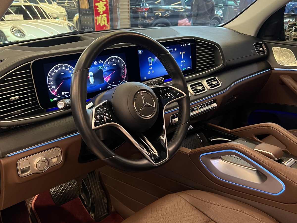 Mercedes-Benz GLE Class 2024 صورة سيارة #5