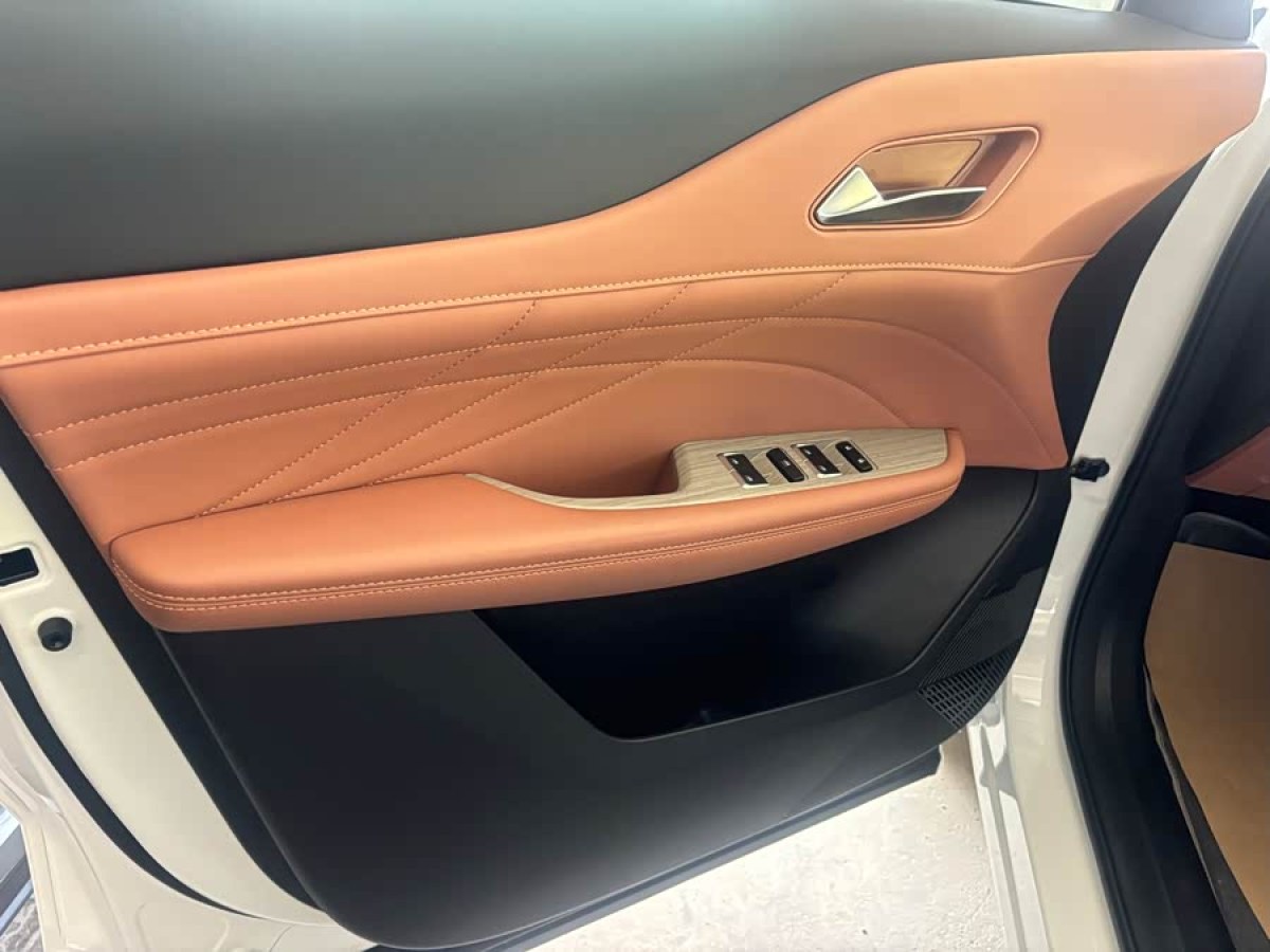 Changan UNI-Z PHEV 2025 immagine di auto #5