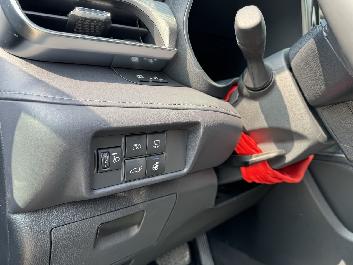 Toyota Highlander 2024 car image #5