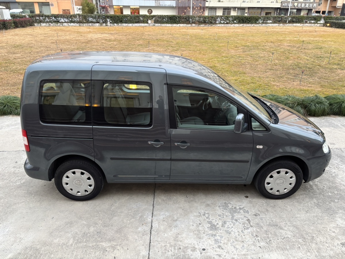 Volkswagen Caddy 2007 صورة سيارة #5