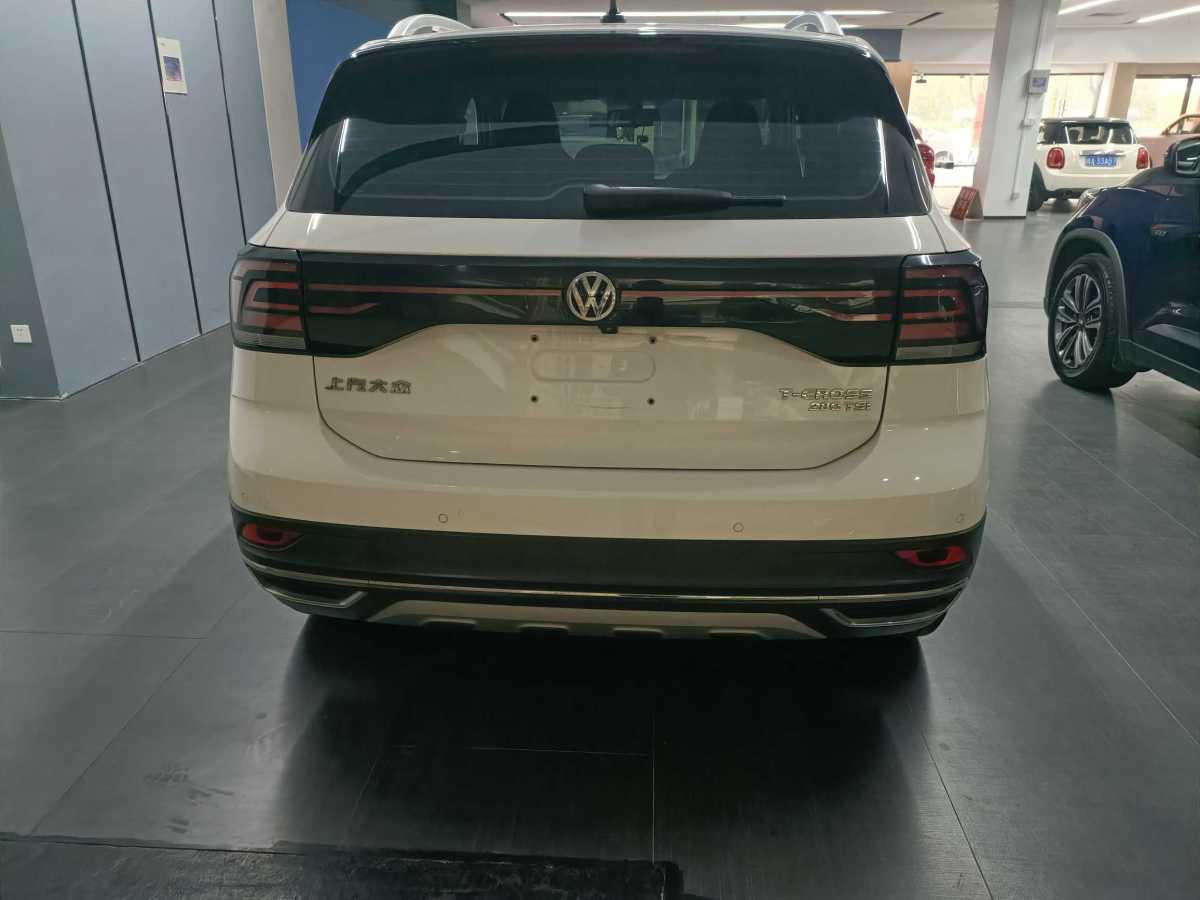 Volkswagen T-Cross 2019 #5 Volkswagen T-Cross 2019 car image #5