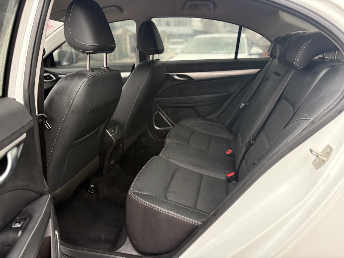 GEELY Emgrand 2020 #5 GEELY Emgrand 2020 car image #5