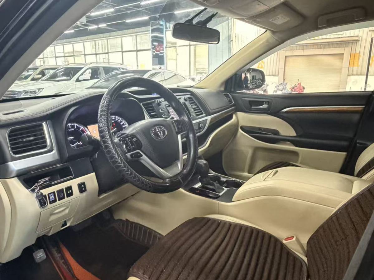 Toyota Highlander 2019 car image #5