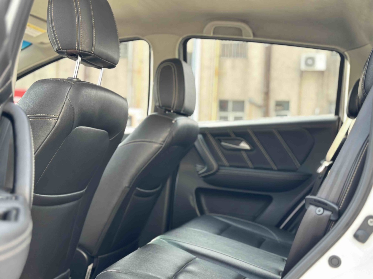 JAC 2019 car image #5