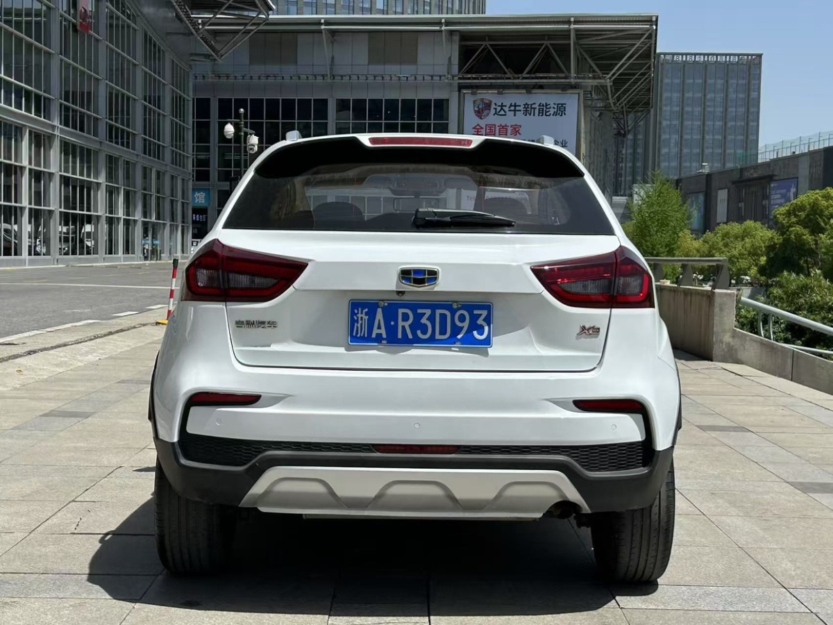 GEELY Vision X3 2019 car image #5