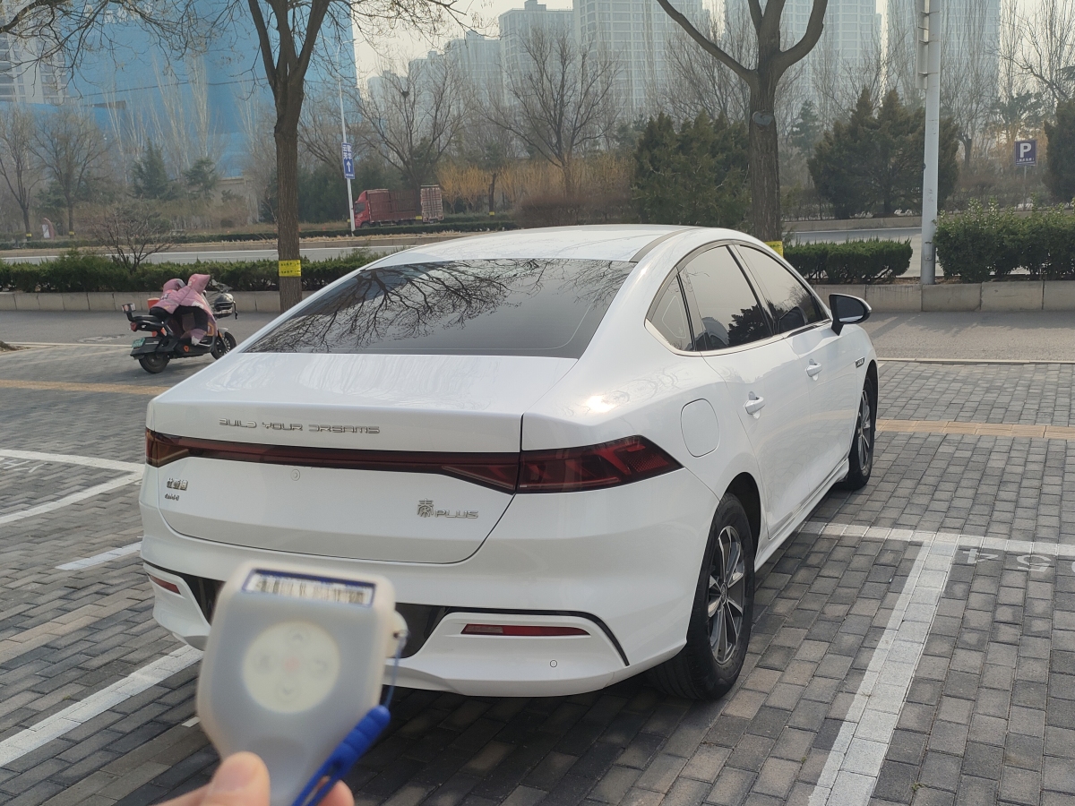 BYD Qin Plus 2010 صورة سيارة #5