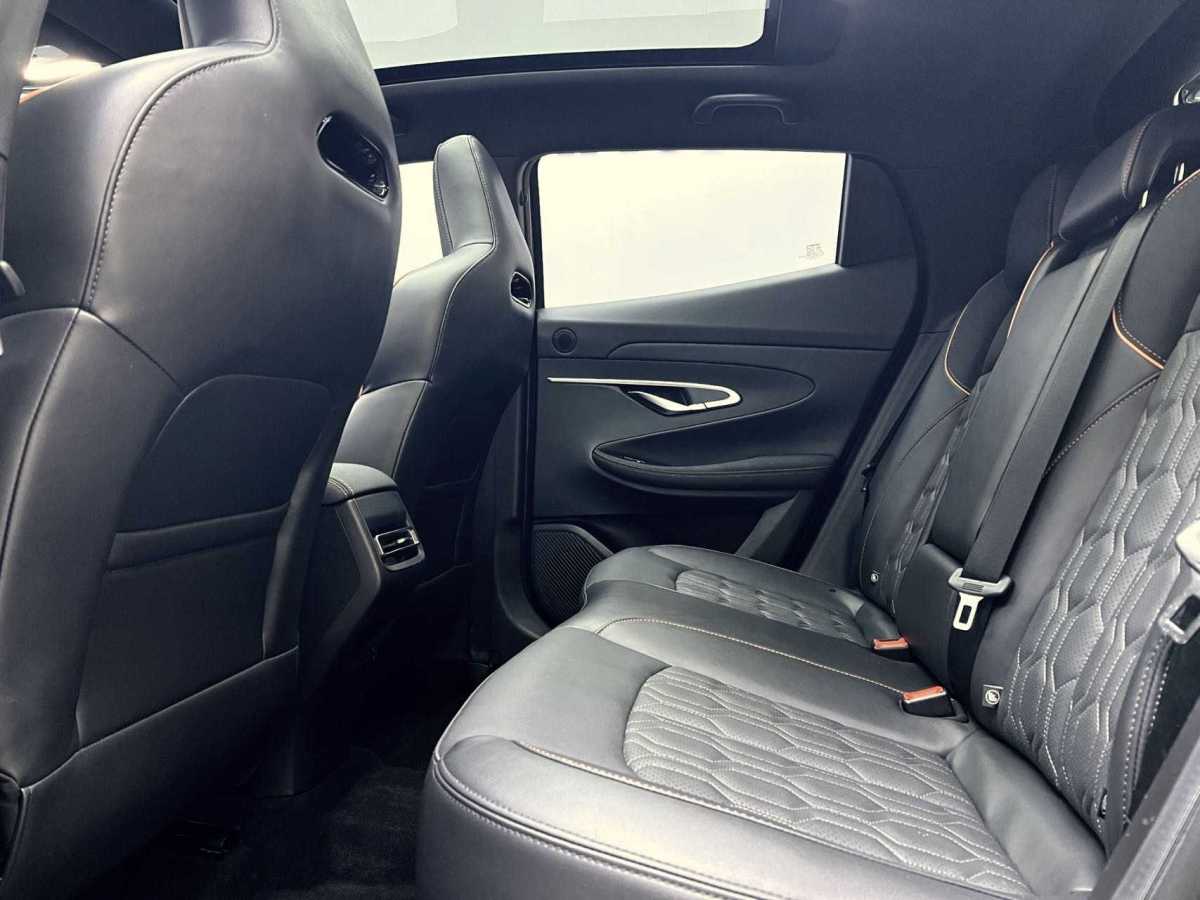 Changan UNI-T 2023 immagine di auto #5