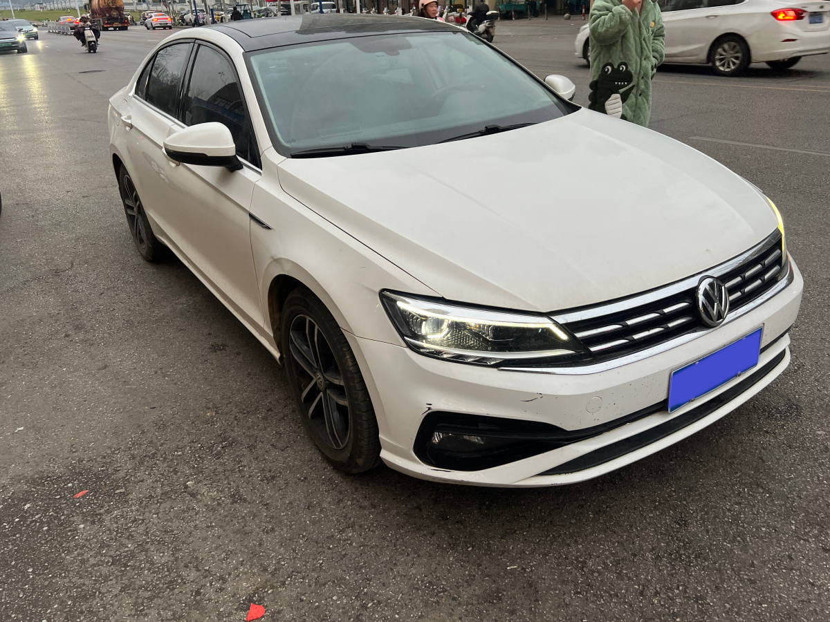 Volkswagen Lamando 2019 car image #5