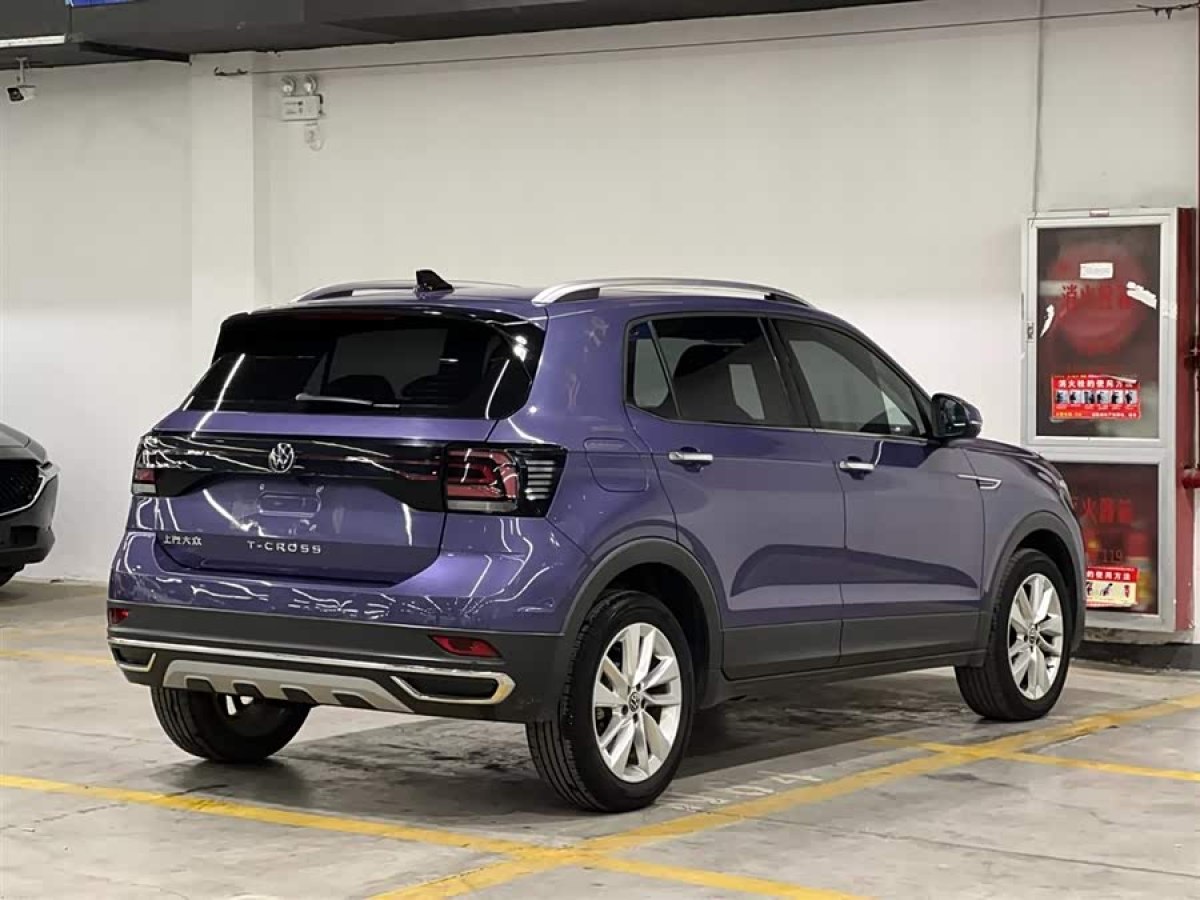 Volkswagen T-Cross 2021 #5 Volkswagen T-Cross 2021 car image #5