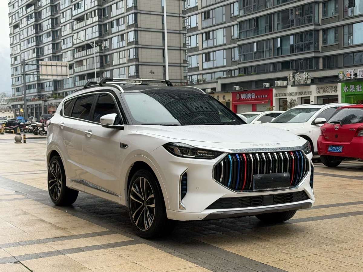 Jetour X70 PLUS 2023 car image #5